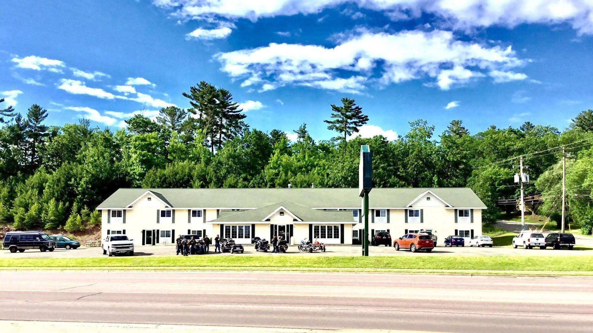Mountain Host Motor Inn Iron Mountain Eksteriør billede